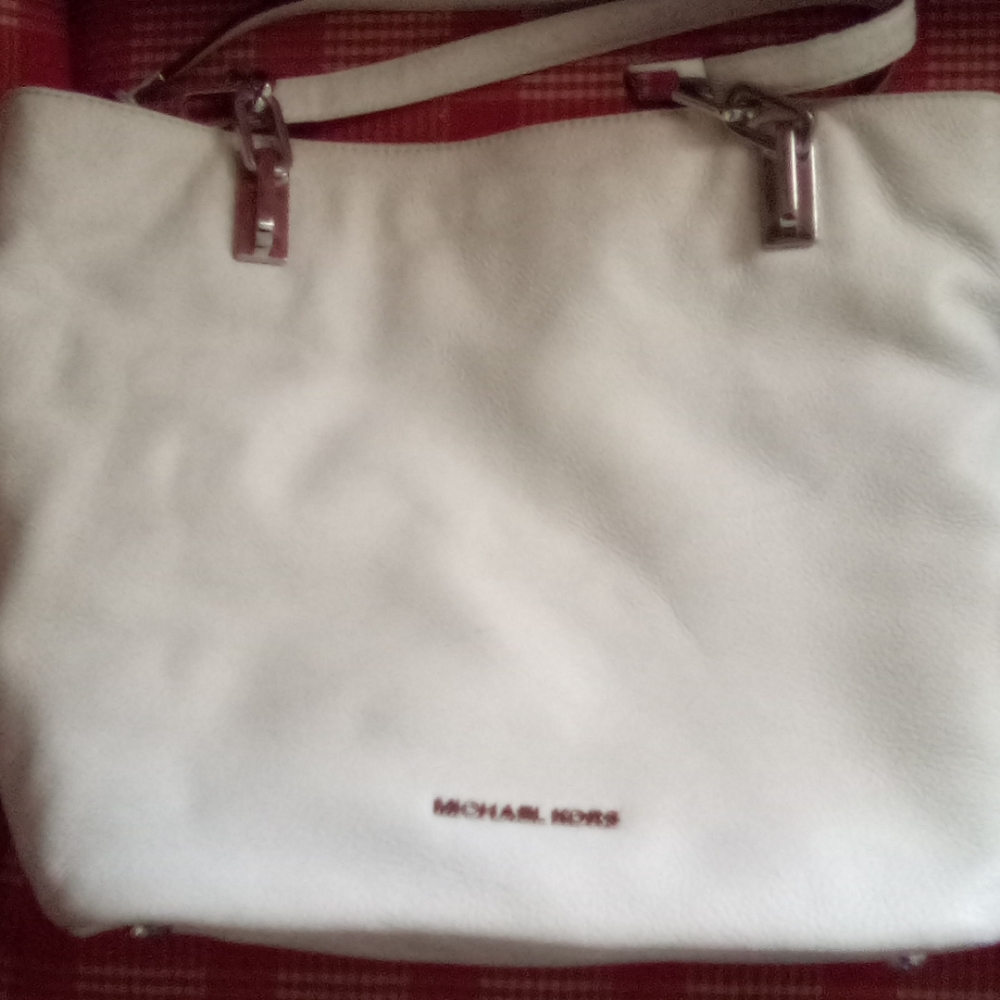 Michael kors purses and coach purses - Picture 1 of 4
